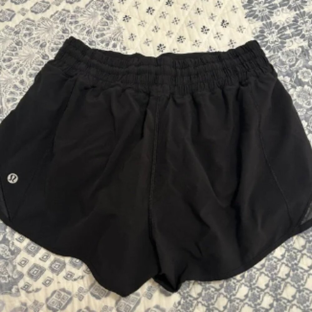 Lululemon Hotty Hot Black 2 in
